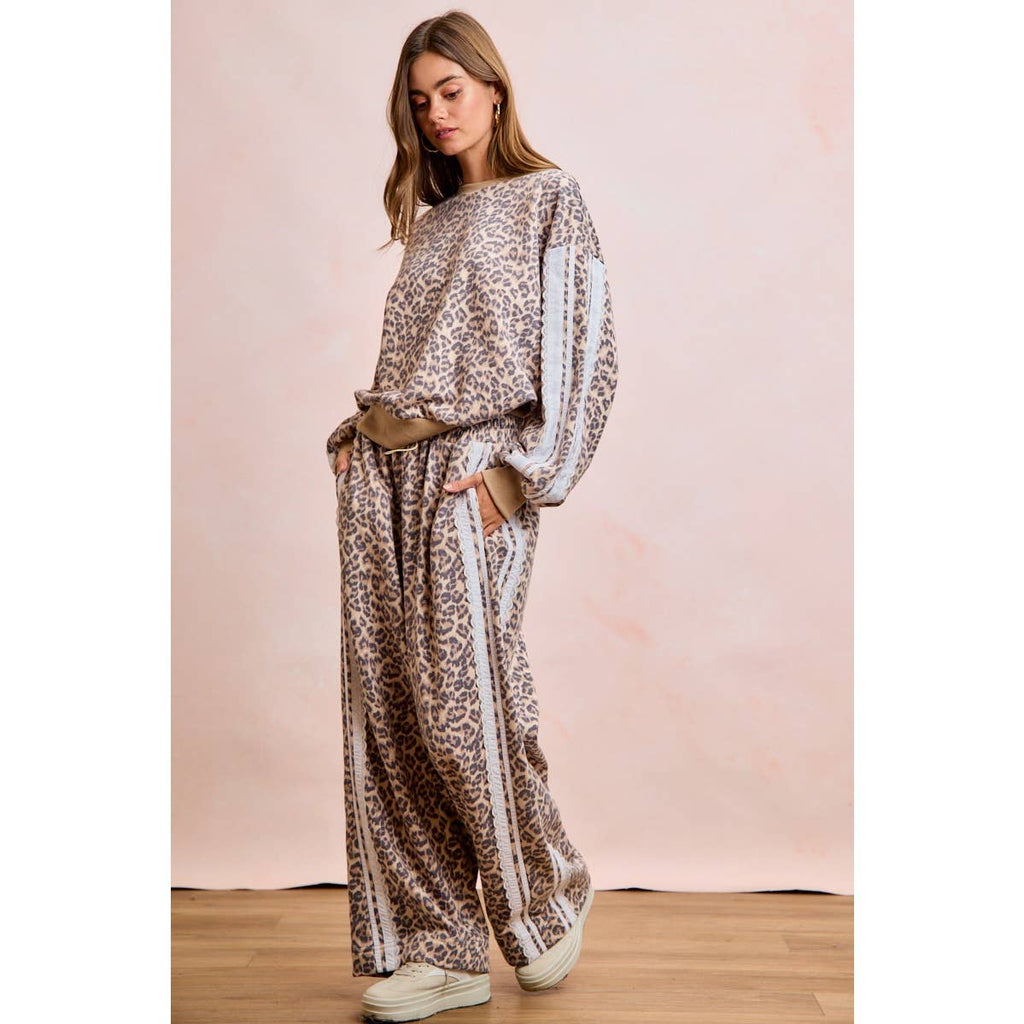 Leopard Lace Stripe Sweat Pants