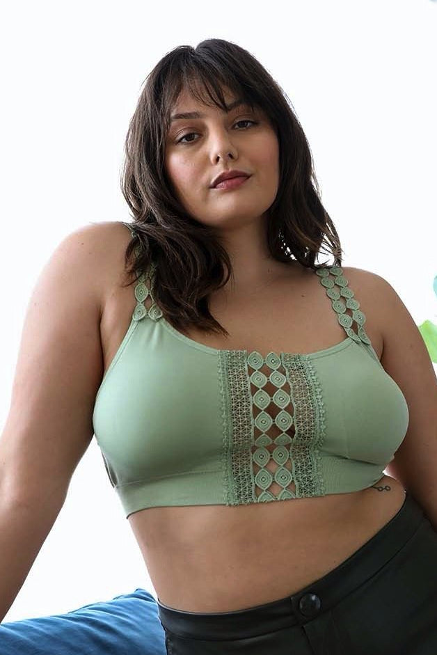 Boho Eye Lace Applique Bralette Plus