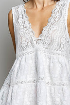 POL Sleeveless Deep V-neck Lace Trim Knit Top