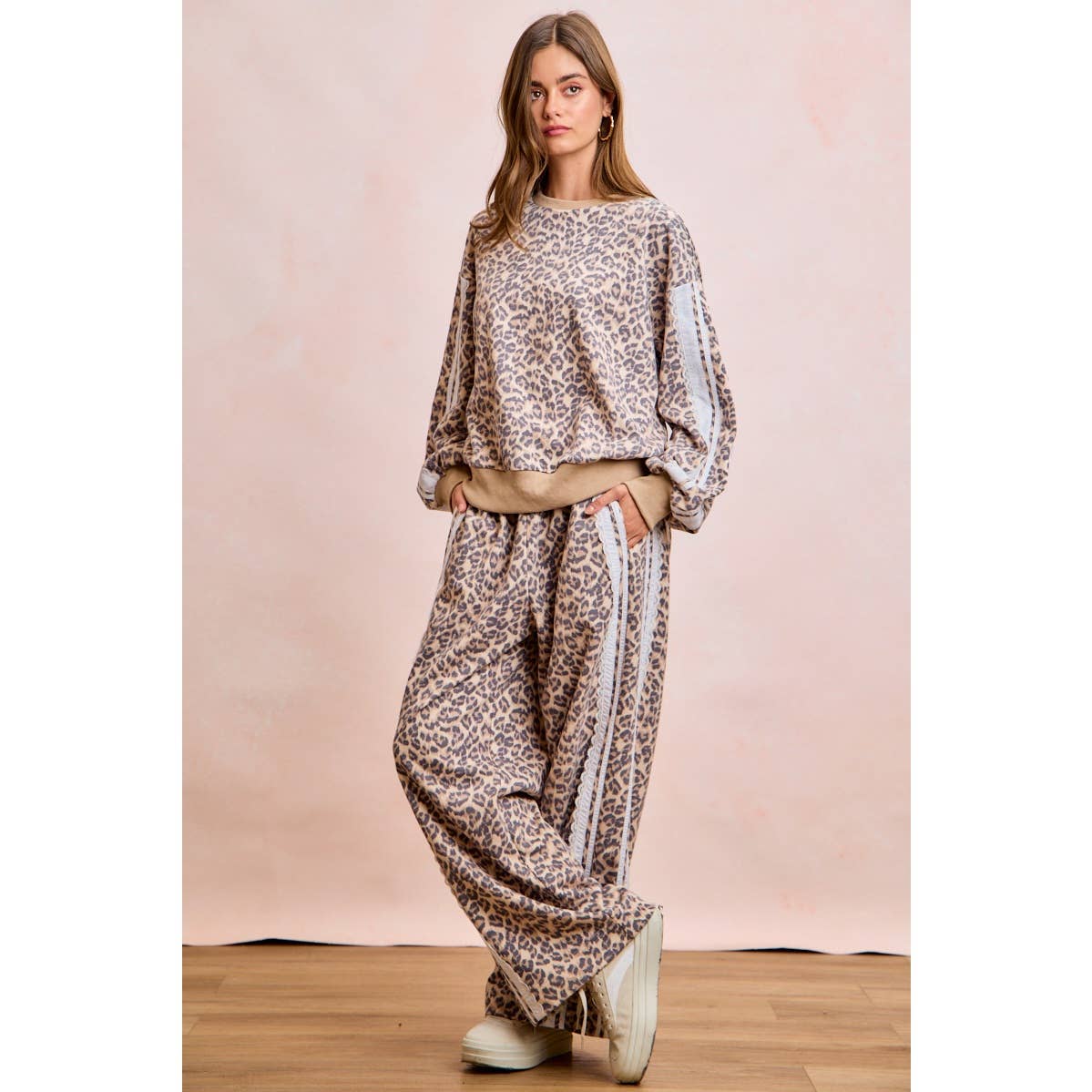 Leopard Lace Stripe Sweat Pants