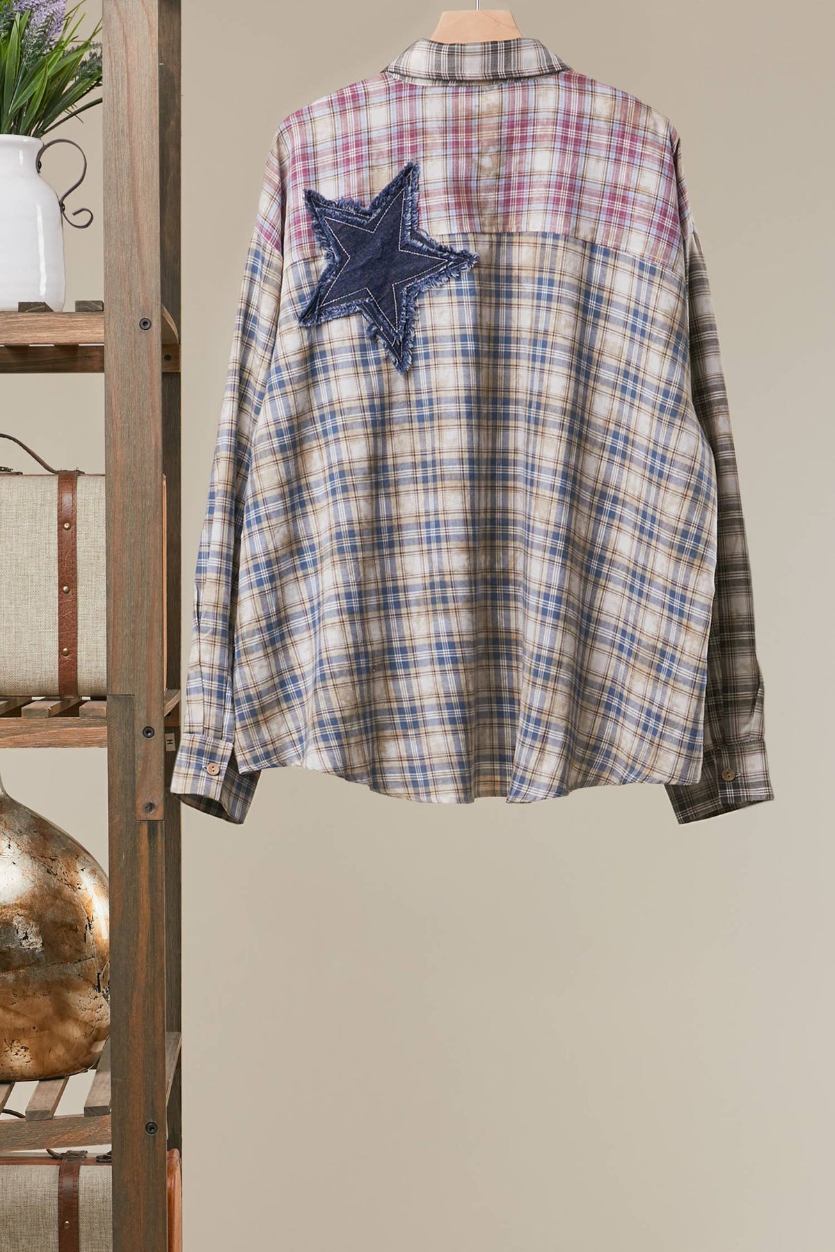 Star Patch Washed Plaid Button Shirt
